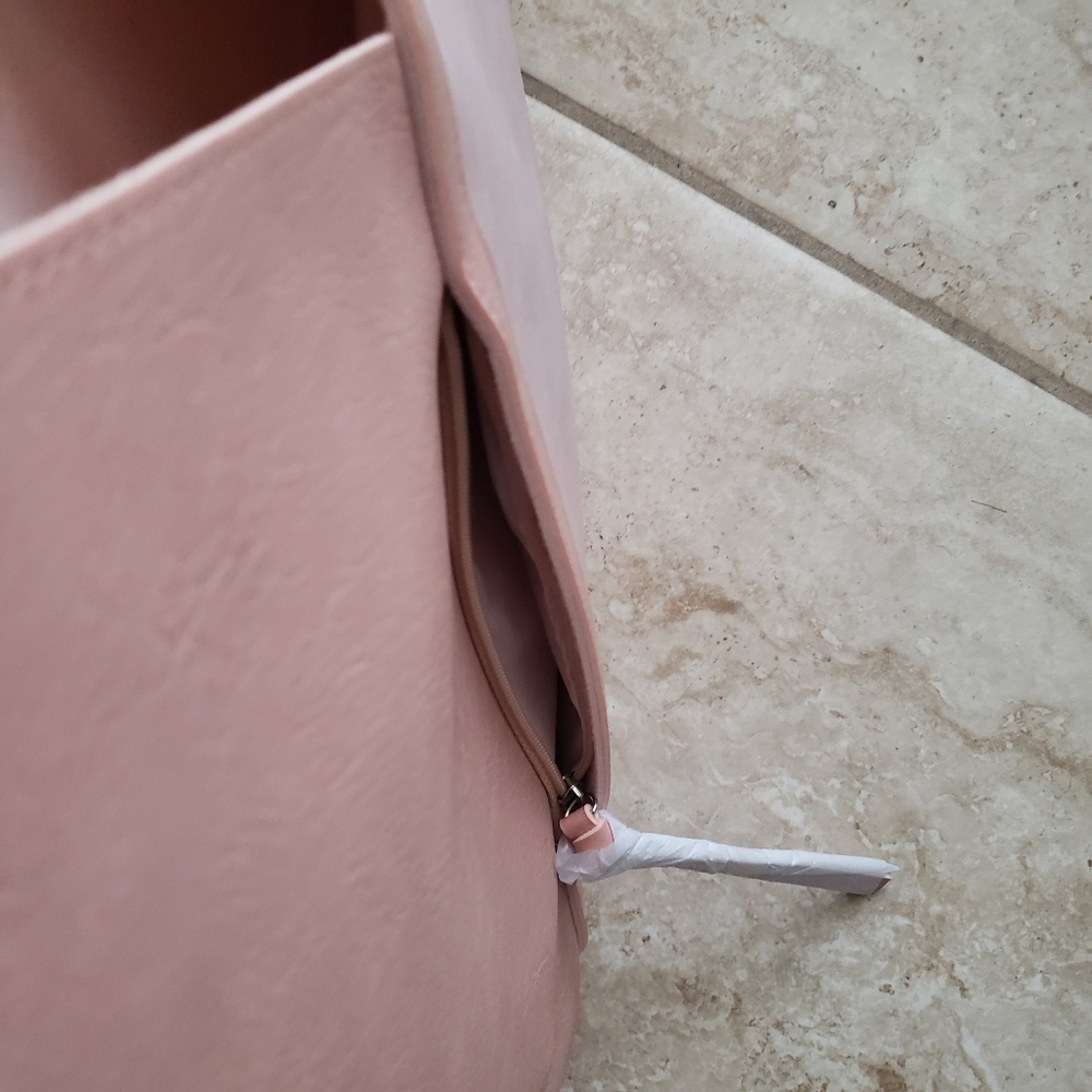Pink Tote - Picture 5 of 5